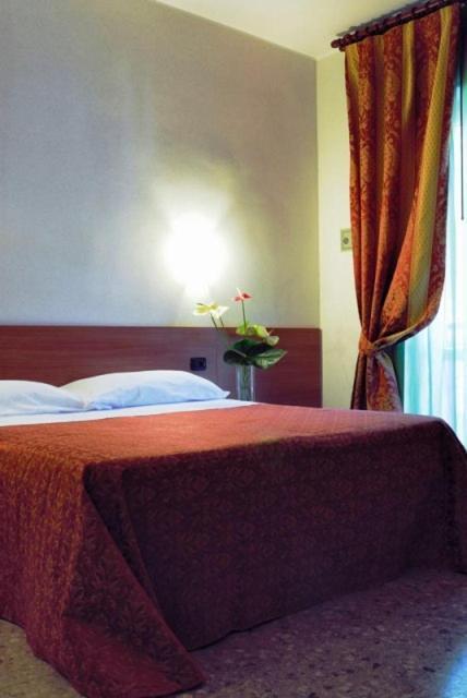 Hotel Villa Giusy 카스텔라네타 마리나 외부 사진