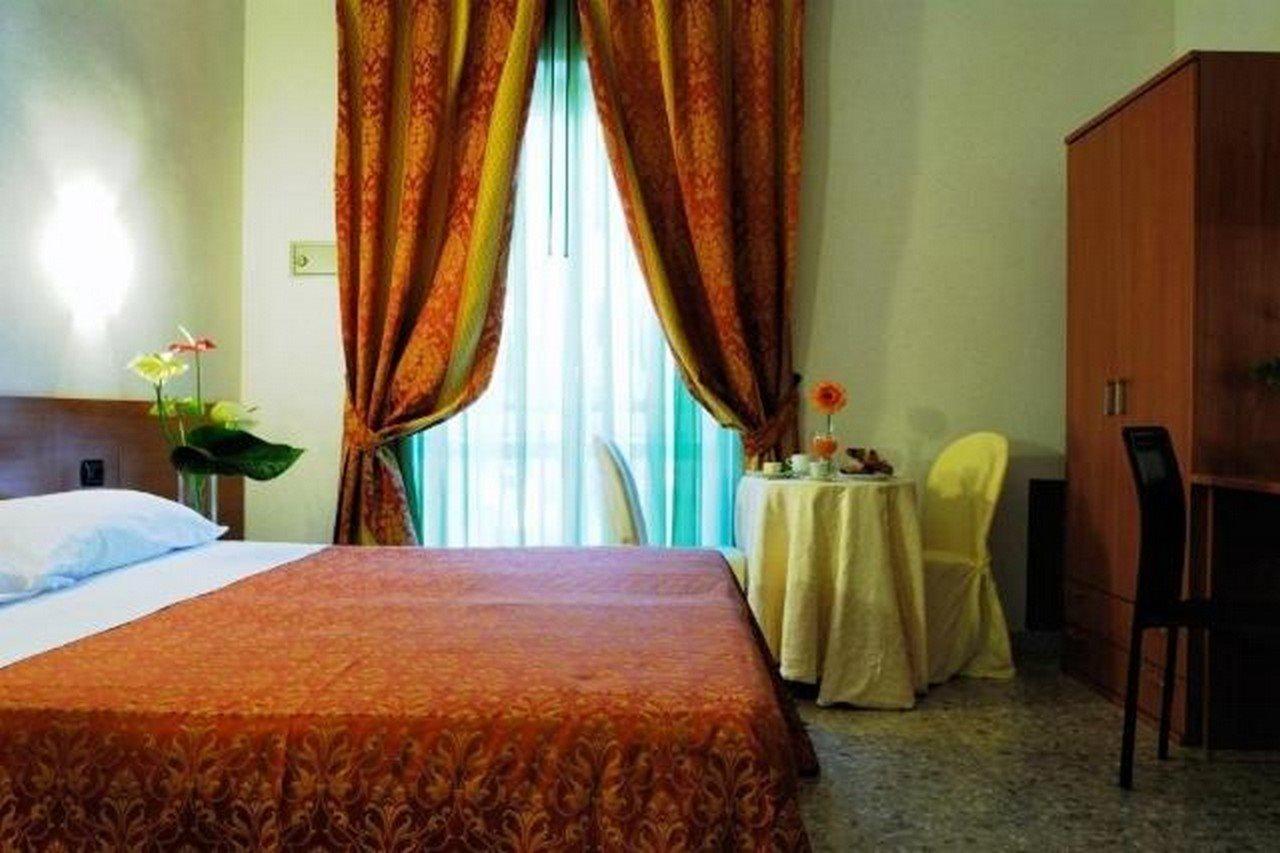 Hotel Villa Giusy 카스텔라네타 마리나 외부 사진