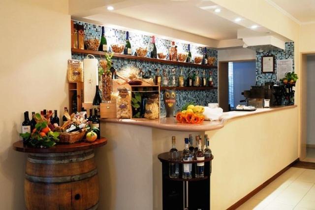 Hotel Villa Giusy 카스텔라네타 마리나 외부 사진